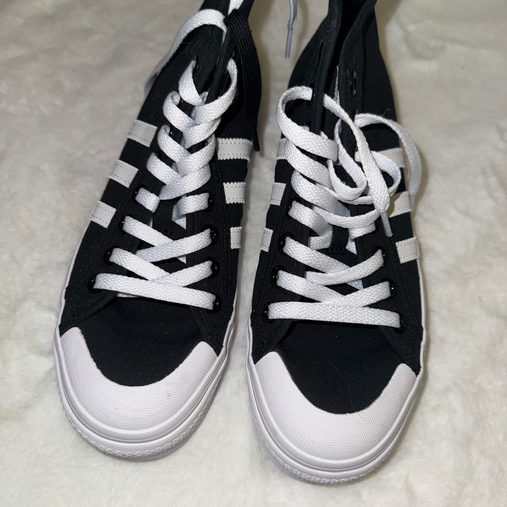 Adidas platform sneaker - Black